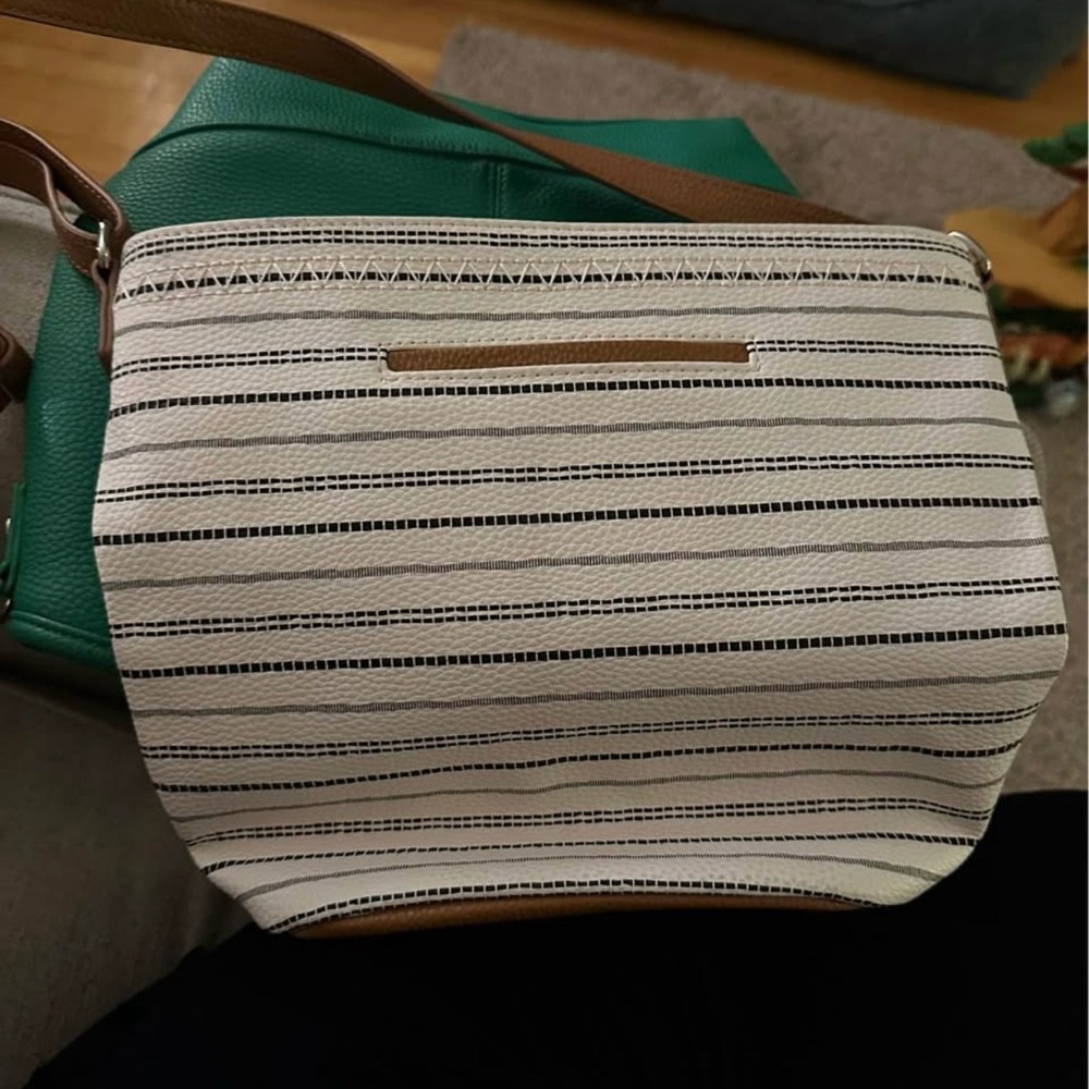 Jewell by thirty one bag